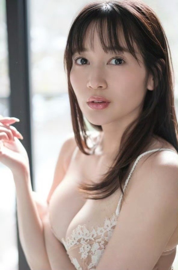 雪迷宫 封面